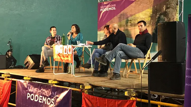 Podemos ha celebrado el Día de Navarra en Alsasua; la secretaria general, Laura Pérez, durante su discurso 1 CEDIDA