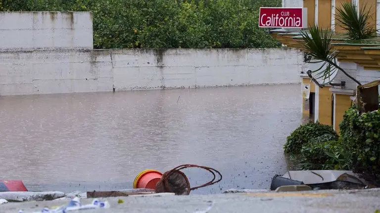 Local en el que ha fallecido la joven de 26 años. EFE