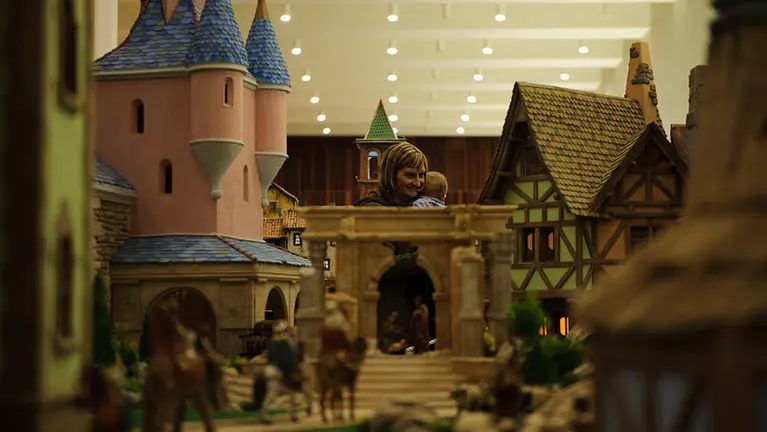 El baluarte acoge la tradicional exposicion navideña de belenes. MIGUEL OSÉS_13