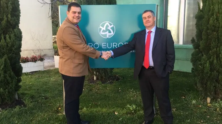 Mutua Universal y Foro Europeo firman un acuerdo de colaboraci&oacute;n. 