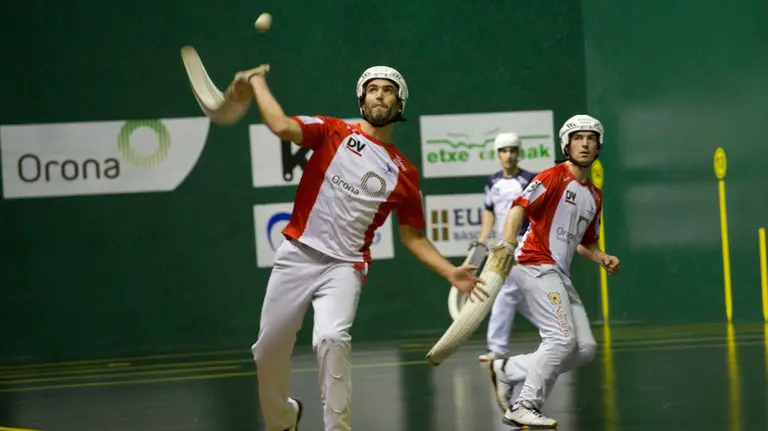 Urriza -Zubiri ante Ezkurra II - Ion. Maialen Andrés.