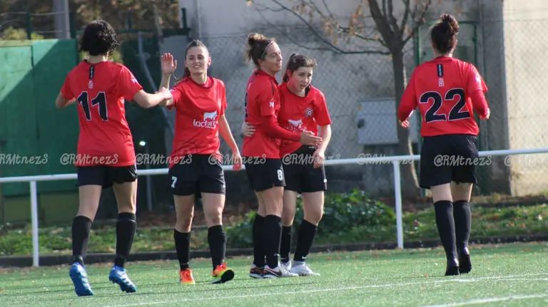 Gol de Aitana. Foto de Roberto Martínez.