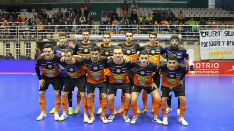 Equipo del Aspil Vidal en el pabellón Ciudad de Tudela. Ribera Navarra.