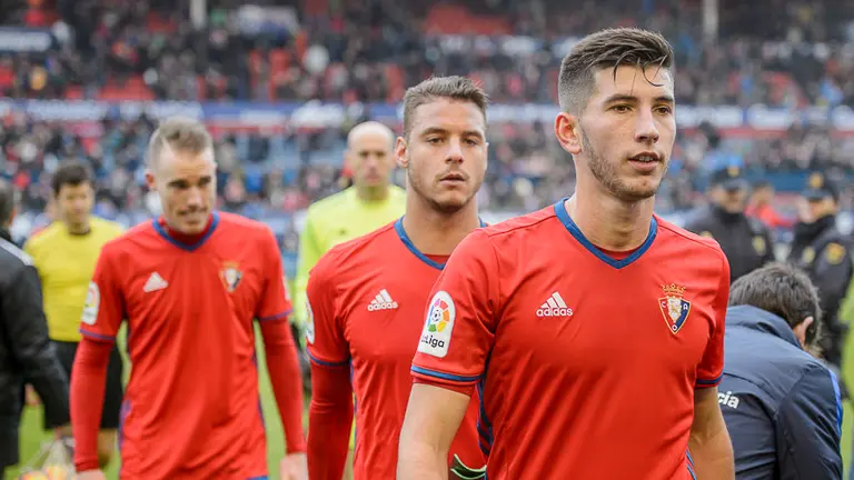 C.A. Osasuna - F.C. Barcelona. PABLO LASAOSA 19