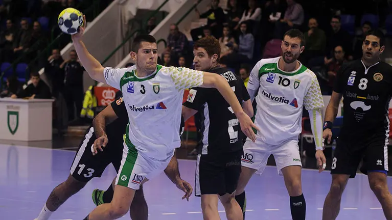Balonmano Anaitasuna - Ciudad Encantada. MIGUEL OSÉS (9)