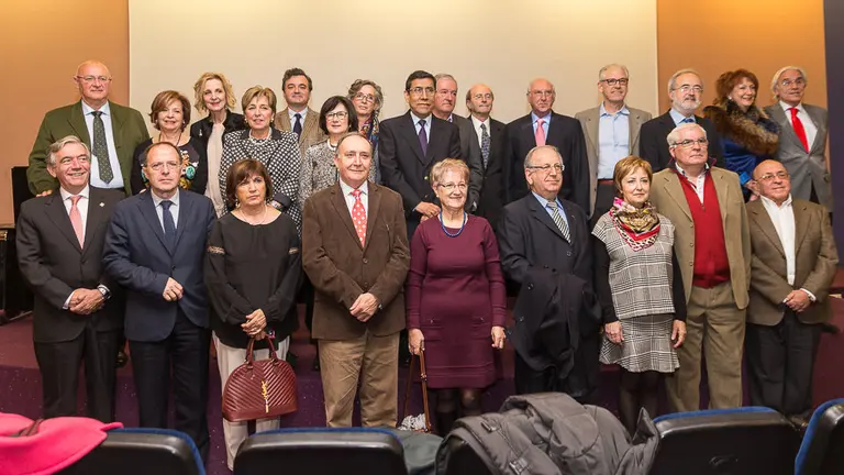 Doctores jubilados este año homenajeados en la fiesta anual del Colegio de Médicos de Navarra (1). IÑIGO ALZUGARAY