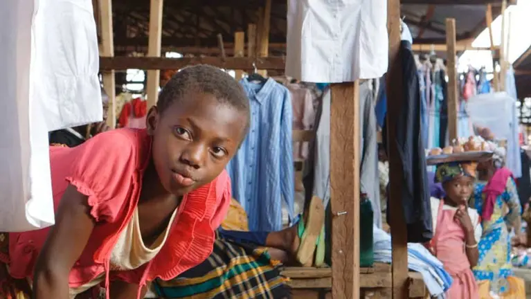 Un fotograma del documental “Temps d’Écoute”, que refleja la lucha de las mujeres congoleñas por el derecho a la salud.