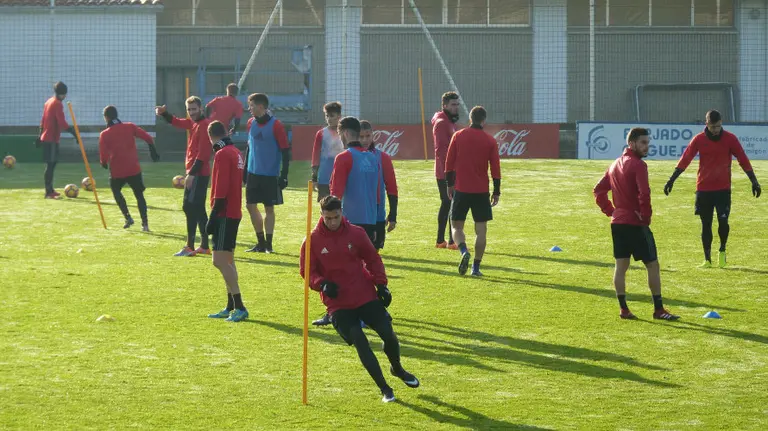 Entrenamiento de Osasuna en Tajonar.