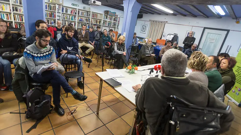 Presentación de la campaña de captación de socios para el comedor solidario 'Paris 365' con la presencia de numerosos deportistas navarros (8). IÑIGO ALZUGARAY