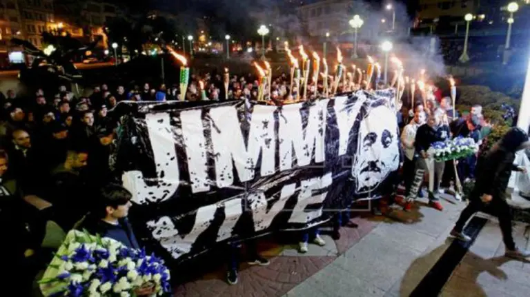 Marca en el aniversario del fallecimiento de Jimmy. Efe.