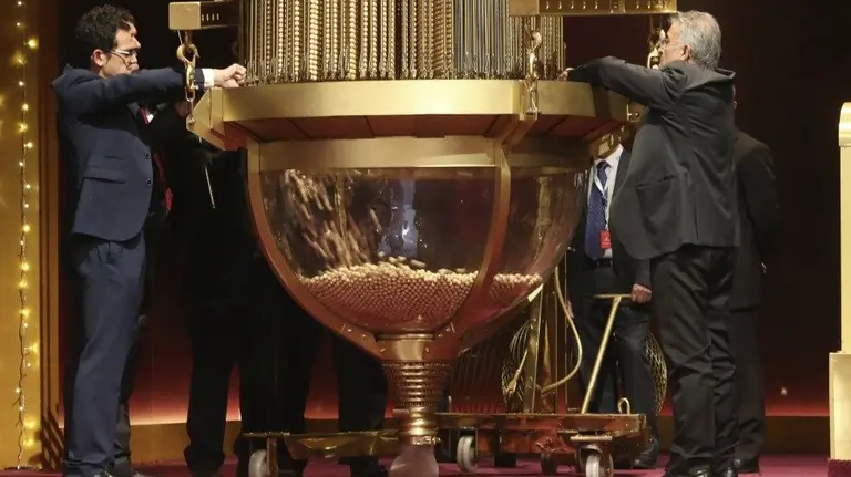 El Teatro Real acoge El Sorteo Extraordinario de Navidad. EFE