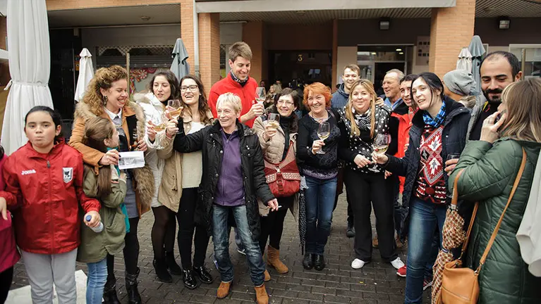 La loter&iacute;a de Navidad deja mas de 80 millones de Euros en San Adrian. MIGUEL OS&Eacute;S_18
