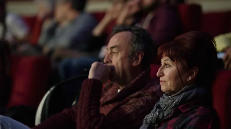 Una pareja en el cine. EUROPA PRESS