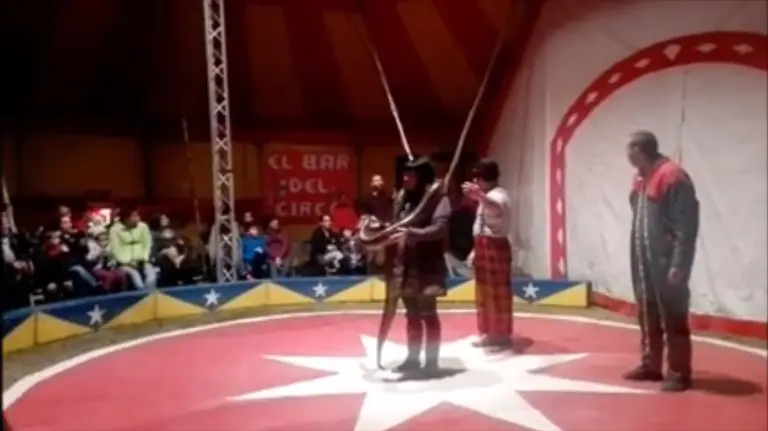 Altercado en un circo ambulante en Olite entre los organizadores y un grupo de animalistas FACEBOOK