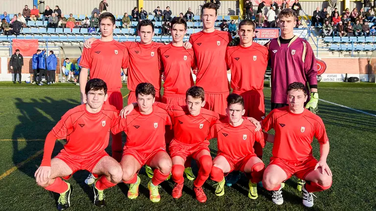 Foto de equipo de la selección navarra Sub-16. Juan Manuel Serrano Arce