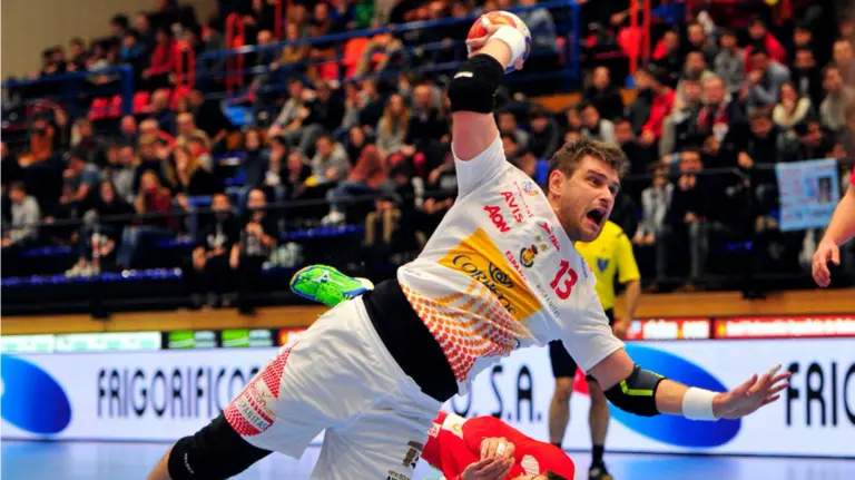 Partido España - Polonia en Irún. Facebook RFEBM.