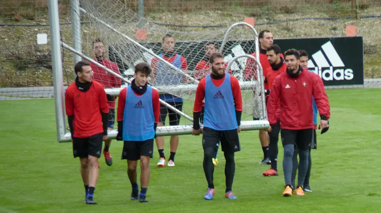 Jugadores de Osasuna en Tajonar.