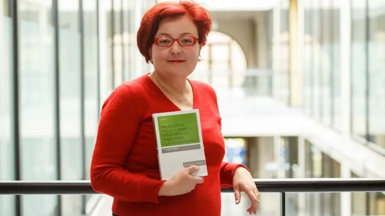 La investigadora de la UPNA Elisa Sierra, especialista en Derecho del Trabajo y de la Seguridad Social. UPNA
