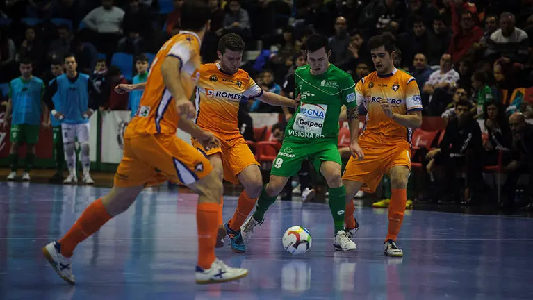 Futbol Sala en Anaitasuna- Magna Gurpea - Cartagena. MIGUEL OSÉS_17