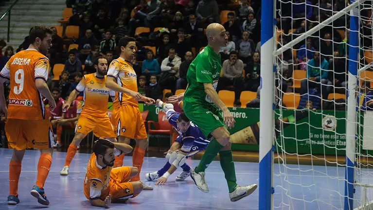Futbol Sala en Anaitasuna- Magna Gurpea - Cartagena. MIGUEL OSÉS_29