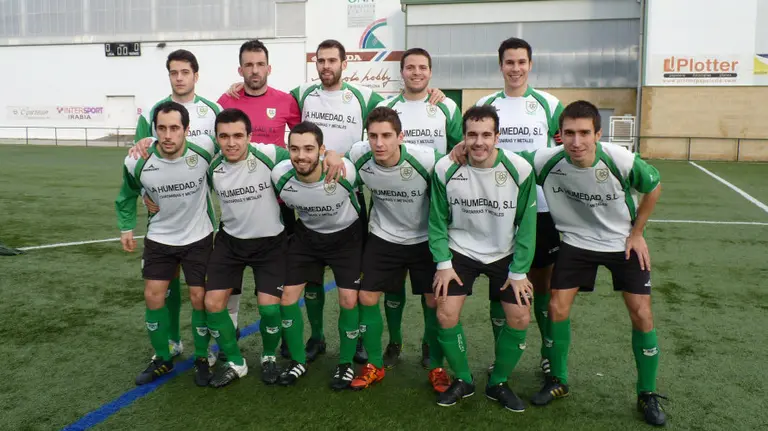 Equipo titular del Oberena de tercera división, ante el Cirbonero.