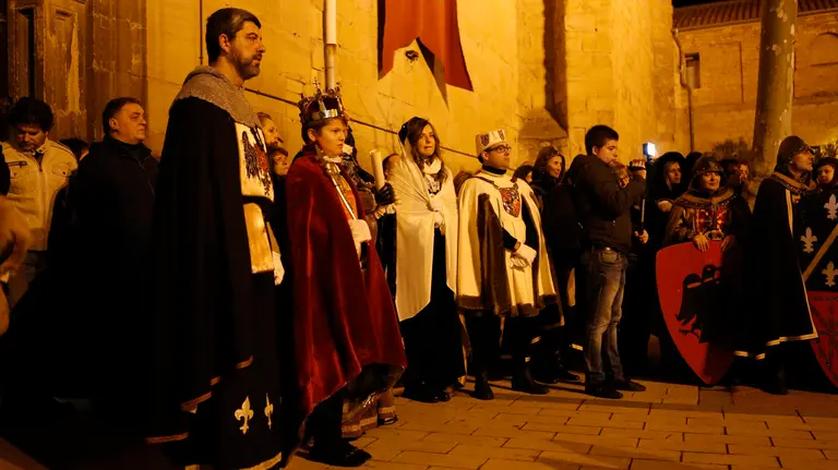 Coronaci&oacute;n de David Rotari como nuevo Rey de la Faba en Lodosa. CEDIDA (6)
