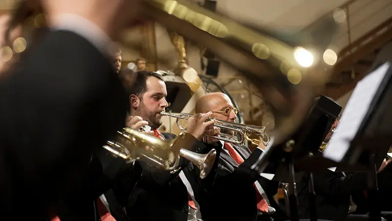 Concierto de La Pamplonesa en la Casa de Misericordia con un programa de pasodobles, marchas y cantos populares. MIGUEL OSÉS (9)