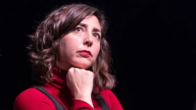 Los miembros de Podemos, Silvia Jauregui, Nagua Alba, Iñigo Errejón, Laura Pérez y Jorge Lago participan en un acto de los círculos en Pamplona. IÑIGO ALZUGARAY