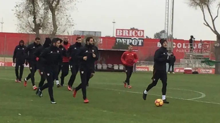 Entrenamiento del Sevilla. Foto web Sevilla CF.