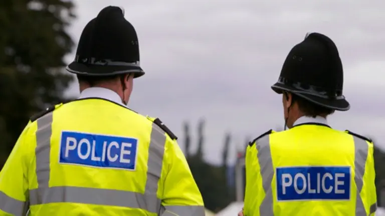 Polic&iacute;as de Reino Unido.