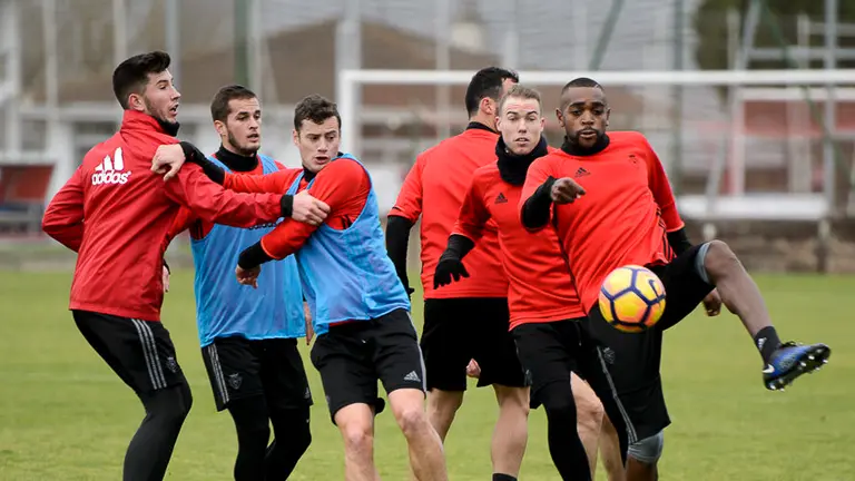 Último entrenamiento de Osasuna en Tajonar antes del partido contra la Real Sociedad. PABLO LASAOSA (14)