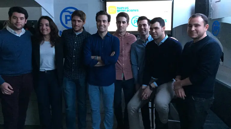 Nuevas Generaciones, durante la realización de un foro en Tudela esta semana.