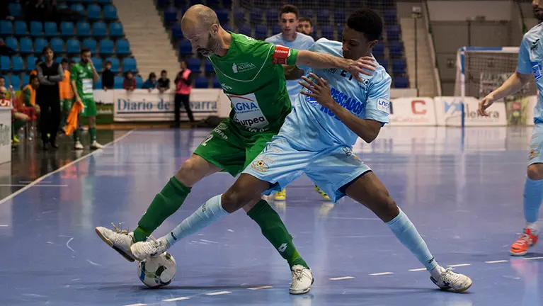 El Magna Gurpea hace historia y entra en la final de la copa ganando en casa. MIGUEL OSÉS (7)
