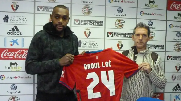 Raoul Loe junto a Goikoetxea en Tajonar.