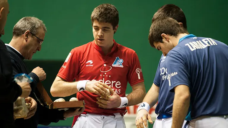 Campeonato parejas en el Labrit- Irribarria-Rezusta contra Elezkano II-Zabaleta. MIGUEL OSÉS