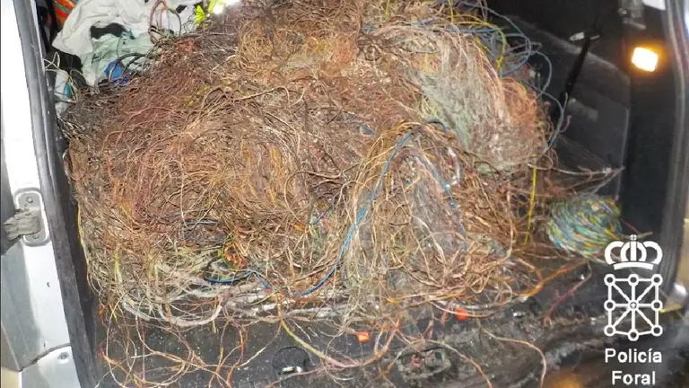 Detalle del cable sustraido. PFORAL