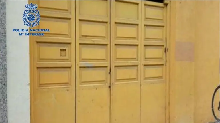 Dos menores roban en Pamplona en bajeras y una lavandería. PNACIONAL