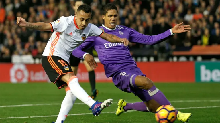 Partido Valencia - Real Madrid. Lfp.