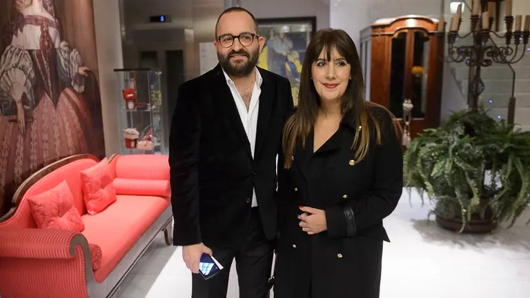 El equipo de El Guardián Invisible presenta en Pamplona la película junto a Marta Etura, Dolores Redondo y el directo. PABBLO LASAOSA (22)