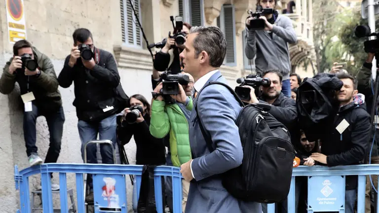 Urdangarín a su llegada a la Audiencia de Palma para la vistilla que ha decretado que no debe entrar en prisión EE Gtres