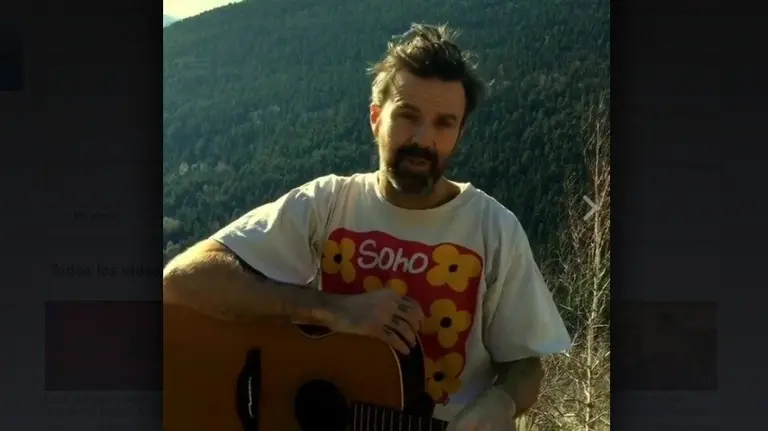 Pau Donés desmiente su muerte con esta canción.