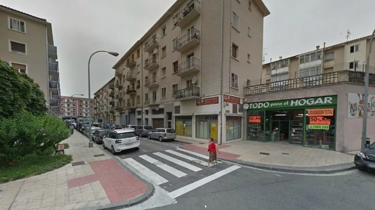 Calle Padre Maceda, de donde desapareció el vehículo.