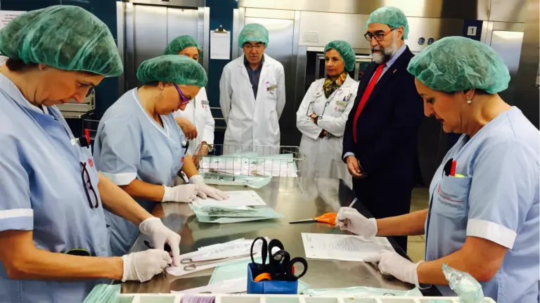 El CHN asumirá labores de esterilización de 84 centros y consultorios en 2017 y abrirá una nueva central de lavado.