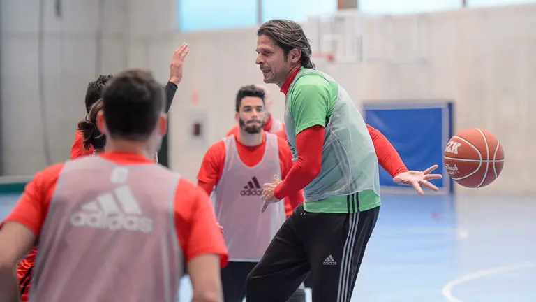 Osasuna entrena en las instalaciones de Mutilva. PABLO LASAOSA 08