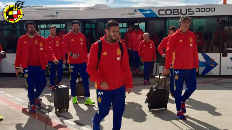Llegada de la selección a París. Foto web Rfef.es