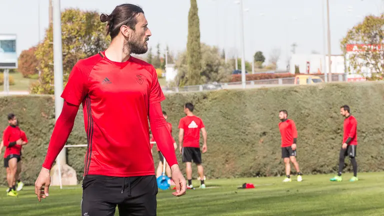 Entrenamiento de Osasuna en las instalaciones de Tajonar (33). IÑIGO ALZUGARAY