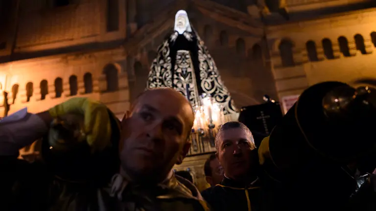 Traslado de La Dolorosa desde San Lorenzo hasta la Catedral. PABLO LASAOSA 04