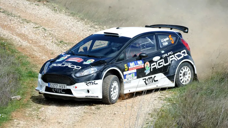 Shake16 en acción durante un Rally.