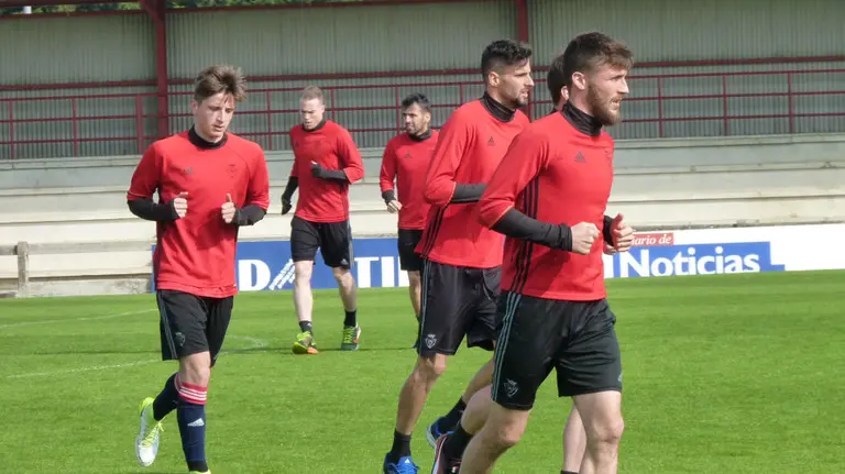 Entrenamiento de Osasuna en Tajonar.