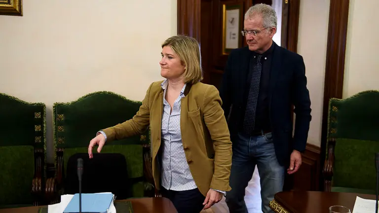 María García-Barberena y Juanjo Echeverría, de UPN. PABLO LASAOSA